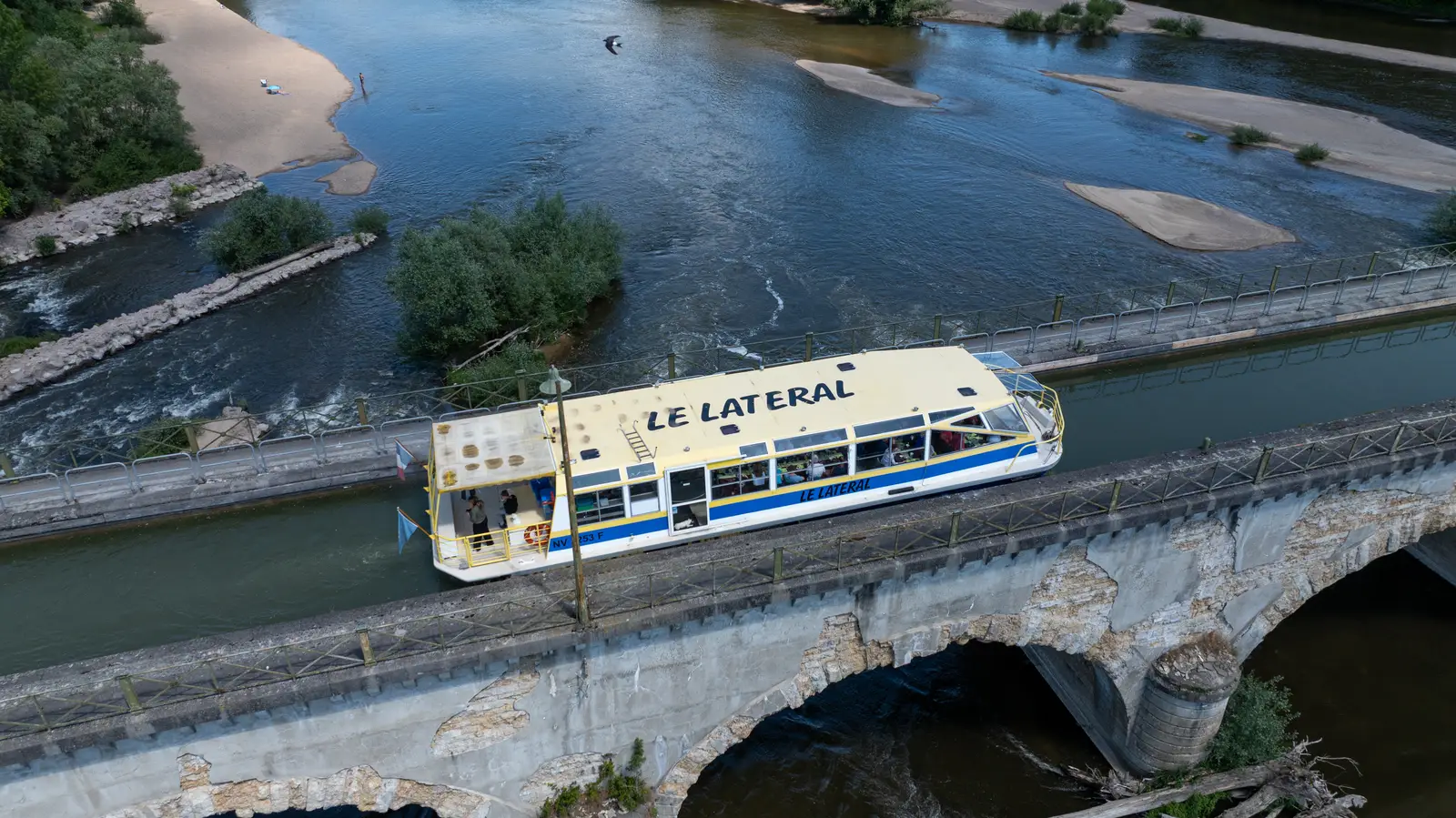 Pont-canal photographié par drone – Shot By Sacha Nevers